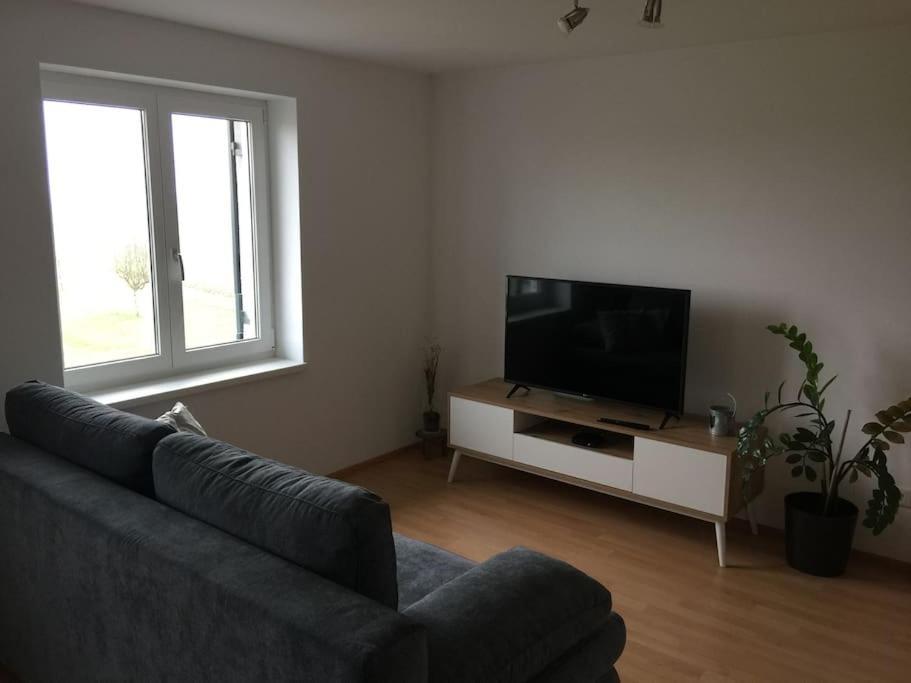 Ruhige Schoene 2-Zimmer Ferienwohnung Höchst Kültér fotó