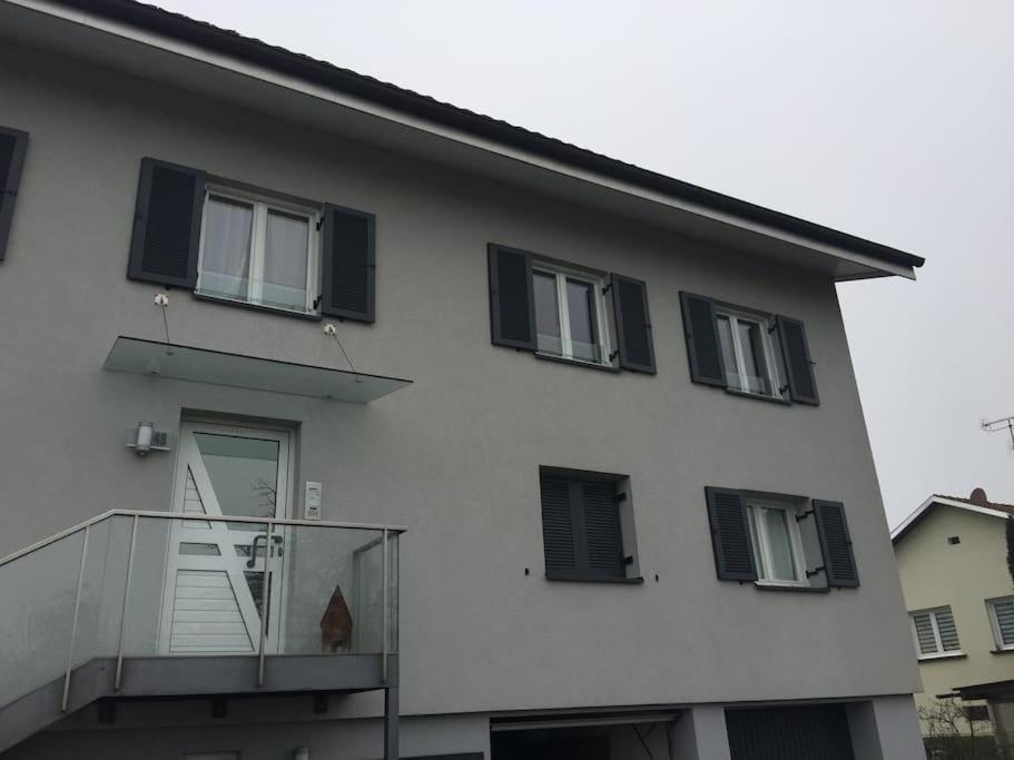 Ruhige Schoene 2-Zimmer Ferienwohnung Höchst Kültér fotó
